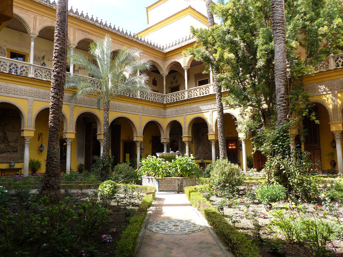 Palacio de las Dueñas (Sevilla)