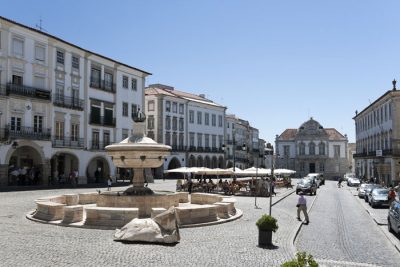 Évora (Portugal)